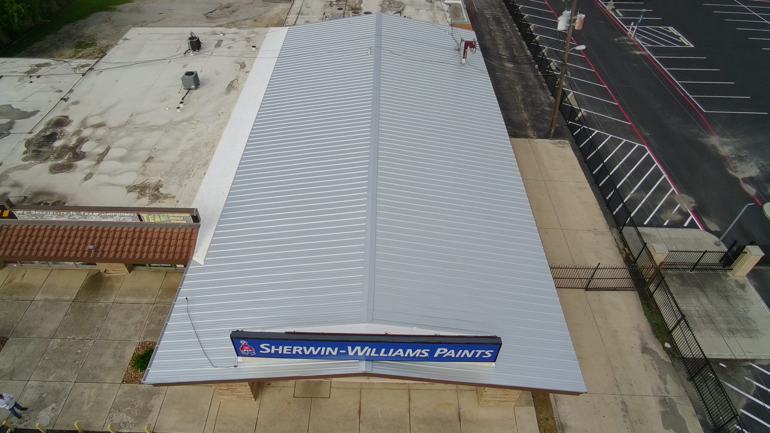 Sherwin Willimas Building San Antonio, Texas Metal Roofing San Antonio